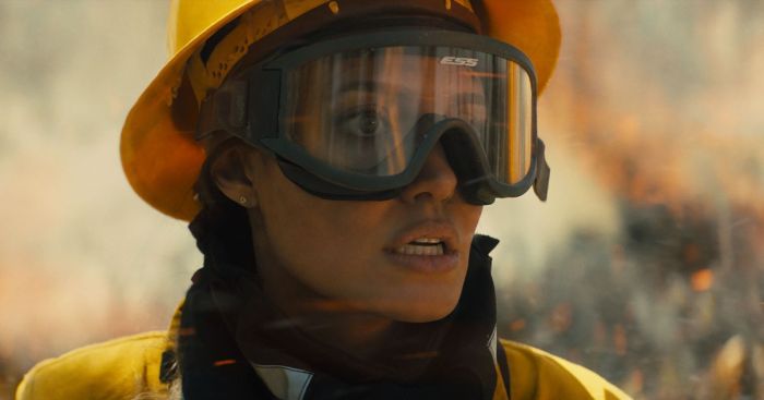 e0f82e36d7c6d1c7ff6aef6ebb4276ce4a-those-who-wish-me-dead.2x.rsocial.w600